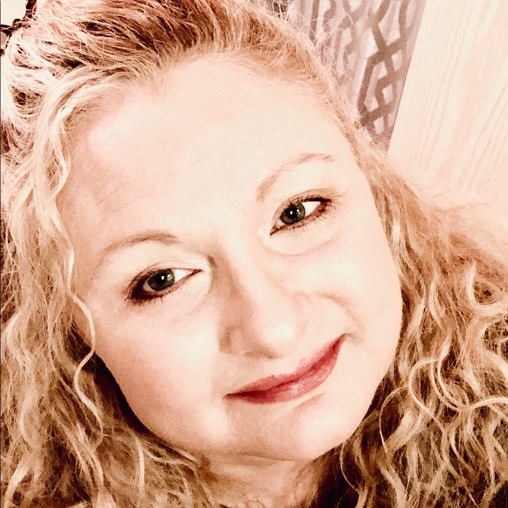 Meet your Posher, Sherry